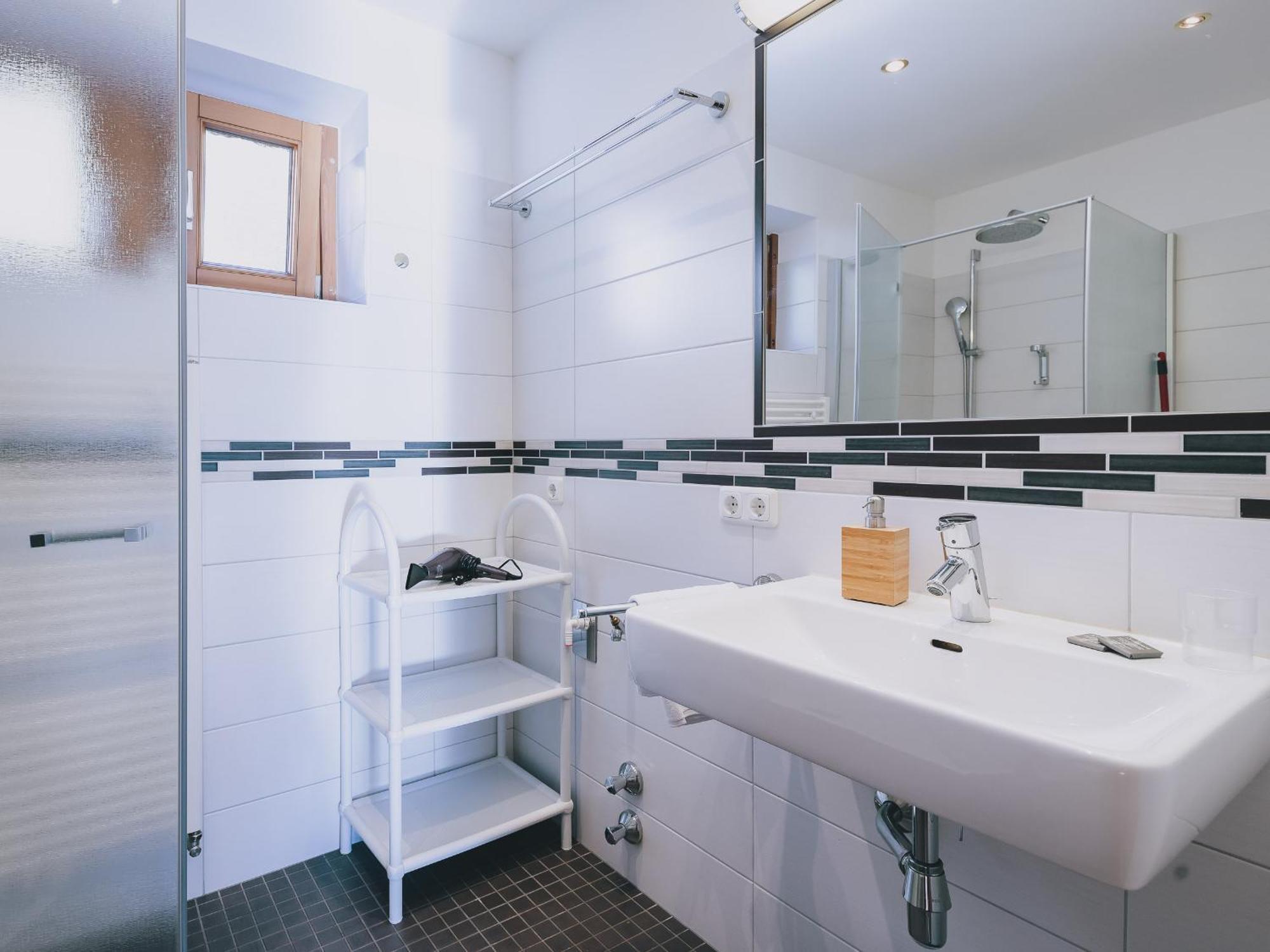 Haus Altenberger By We Rent, Summercard Included Zell am See Camera foto